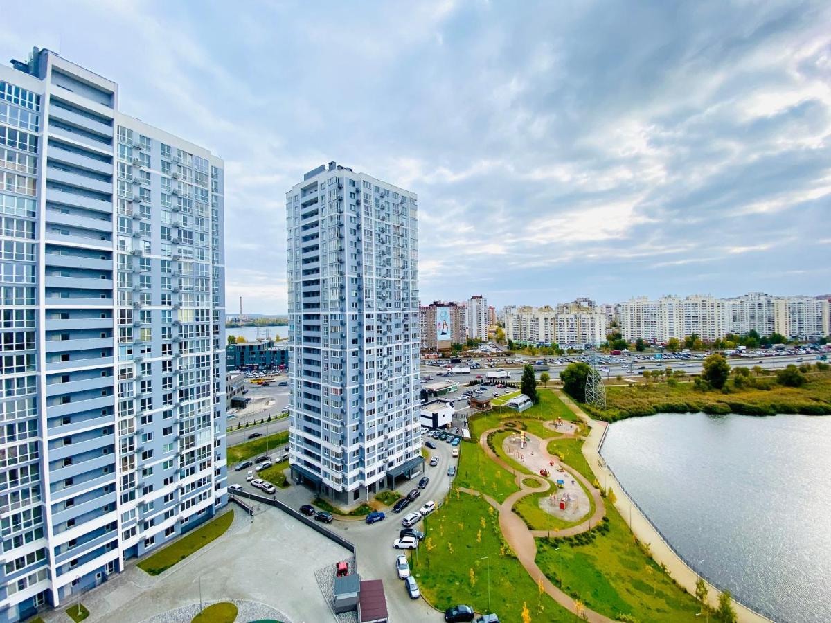 Myfreedom Апартаменти Метро Харківська Kyjev Exteriér fotografie